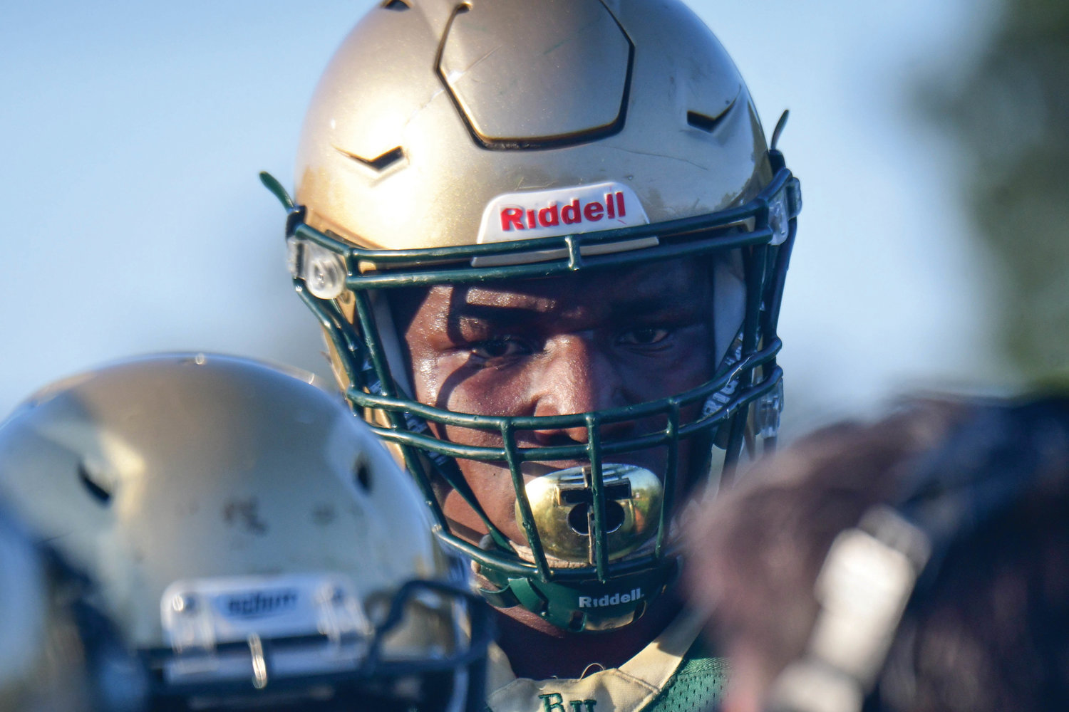 COLLEGE MATERIAL: Bishop Hendricken’s Jason Onye lines up during a game in the 2019 season. Onye, a defensive end, has verbally committed to play for the Notre Dame
Fighting Irish.